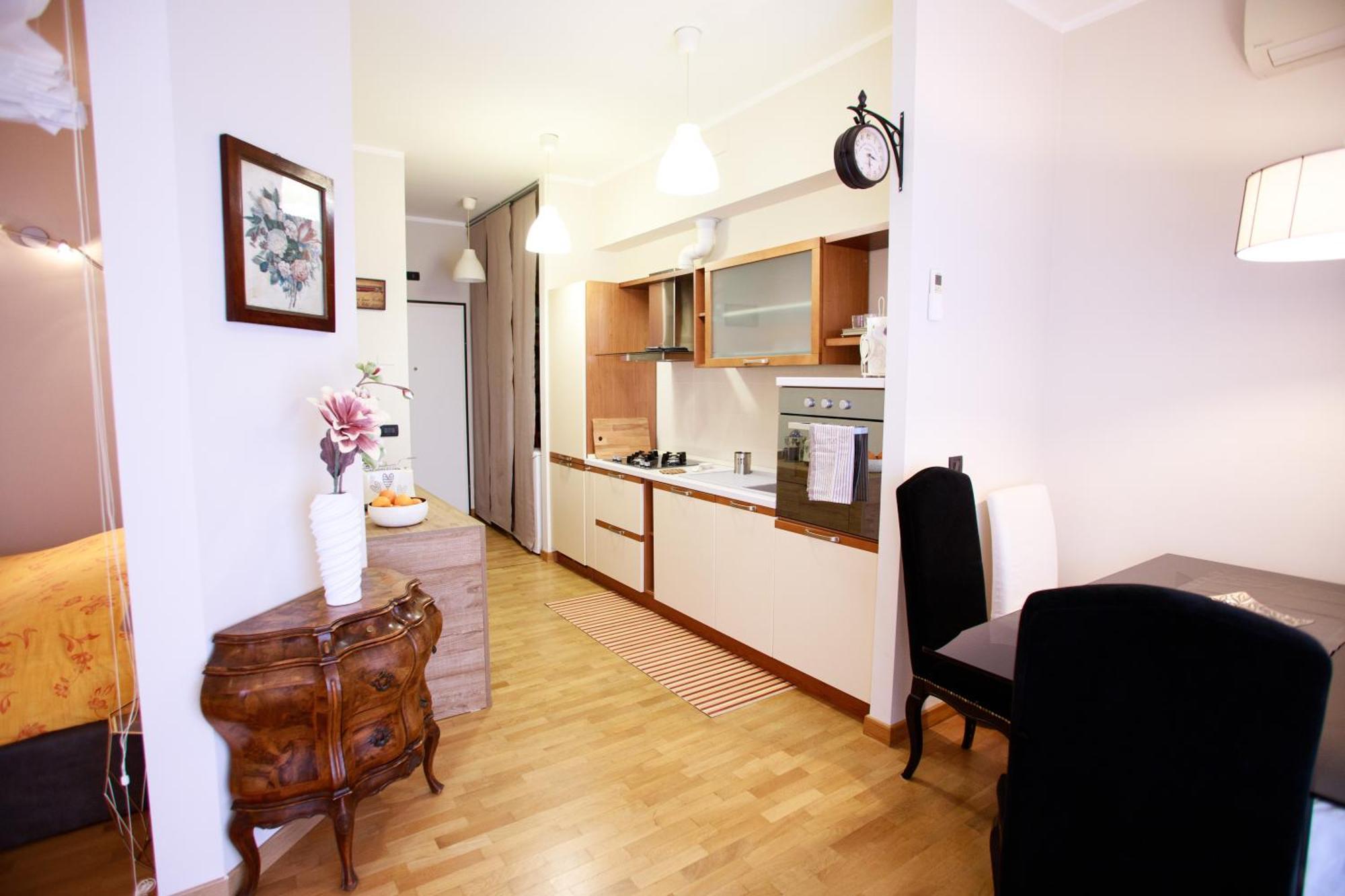 Sofia House With Private Parking Apartment เจนัว ภายนอก รูปภาพ