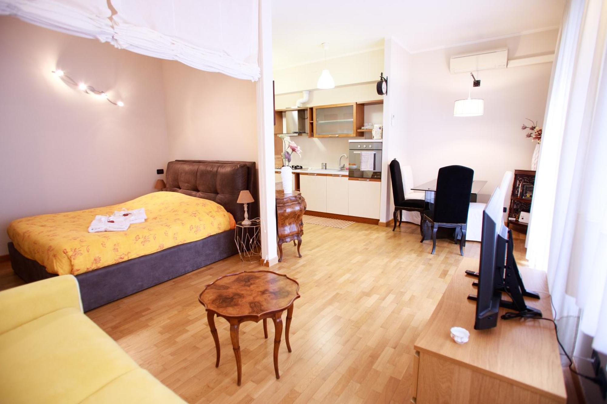 Sofia House With Private Parking Apartment เจนัว ภายนอก รูปภาพ