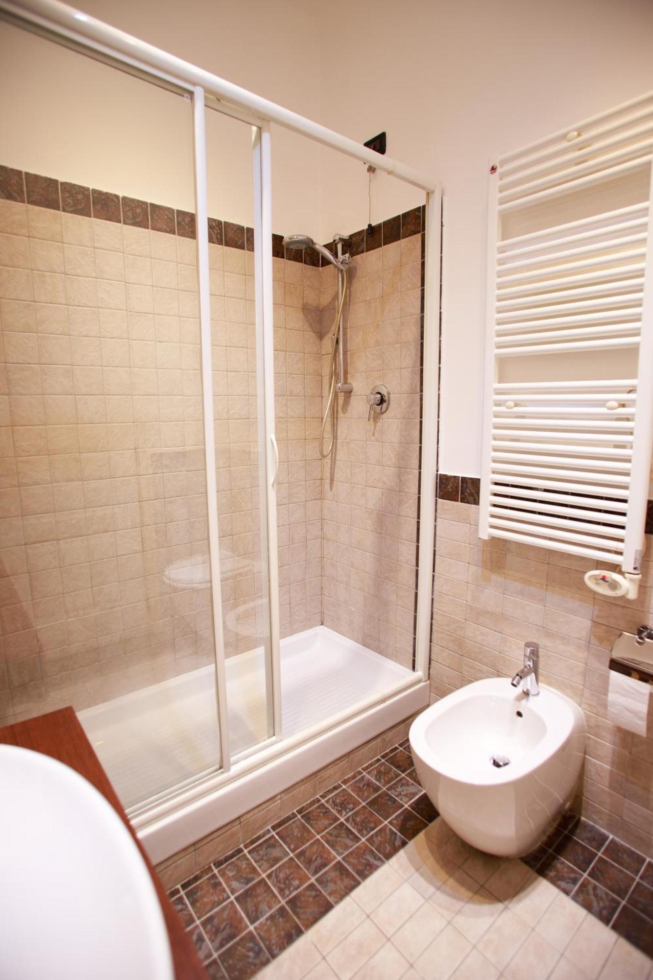 Sofia House With Private Parking Apartment เจนัว ภายนอก รูปภาพ